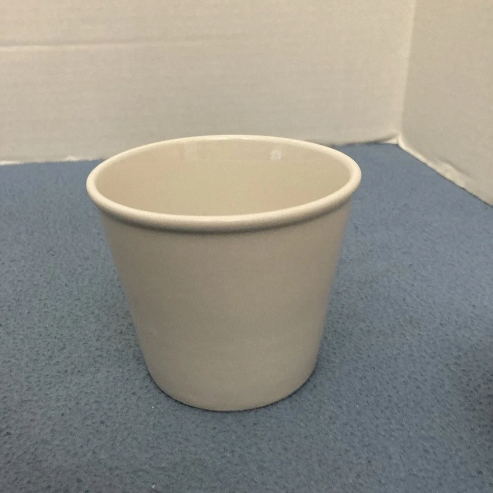 IKEA White‎ 4